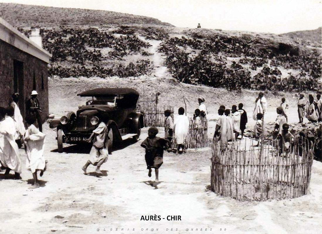 Aures - Menaa - 1923.jpg
